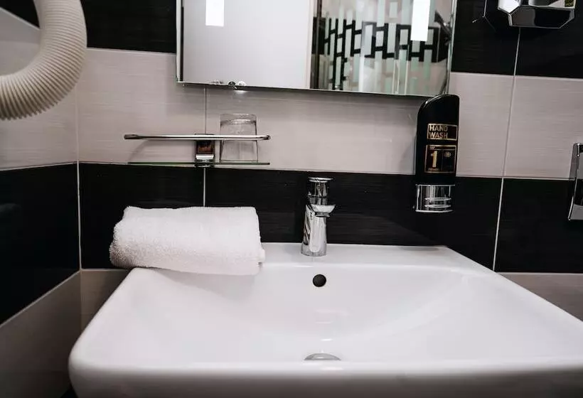 اتاق استاندارد یک نفره, Union Hotel Prague