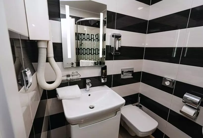اتاق استاندارد یک نفره, Union Hotel Prague