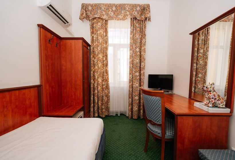 اتاق استاندارد یک نفره, Union Hotel Prague