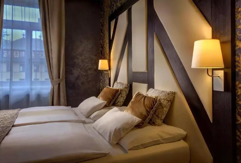اتاق لوکس, Grand Hotel Starý Smokovec