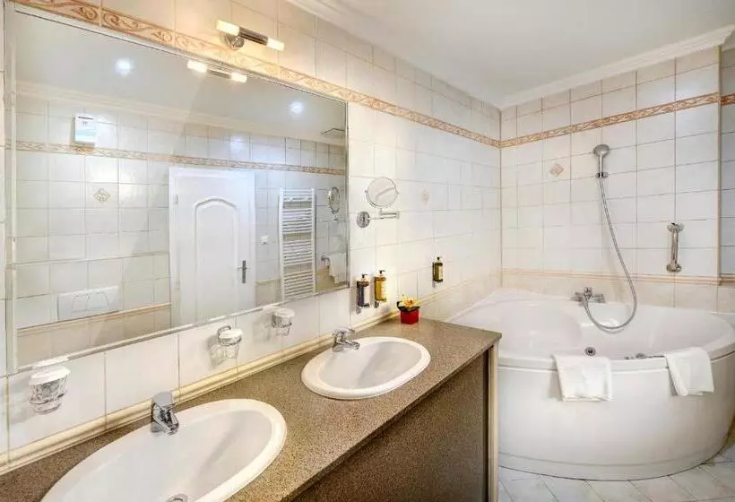 سوییت, Grand Hotel Starý Smokovec