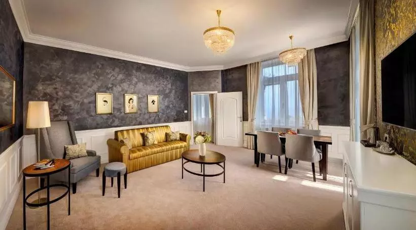 سوییت, Grand Hotel Starý Smokovec