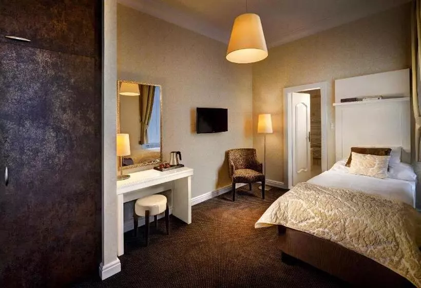 اتاق استاندارد یک نفره, Grand Hotel Starý Smokovec