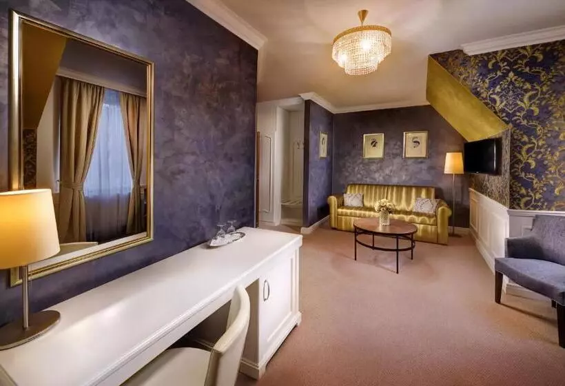 سوییت جونیور, Grand Hotel Starý Smokovec