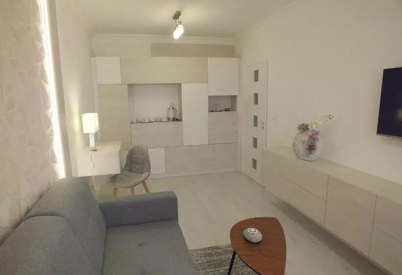Suite, Artin