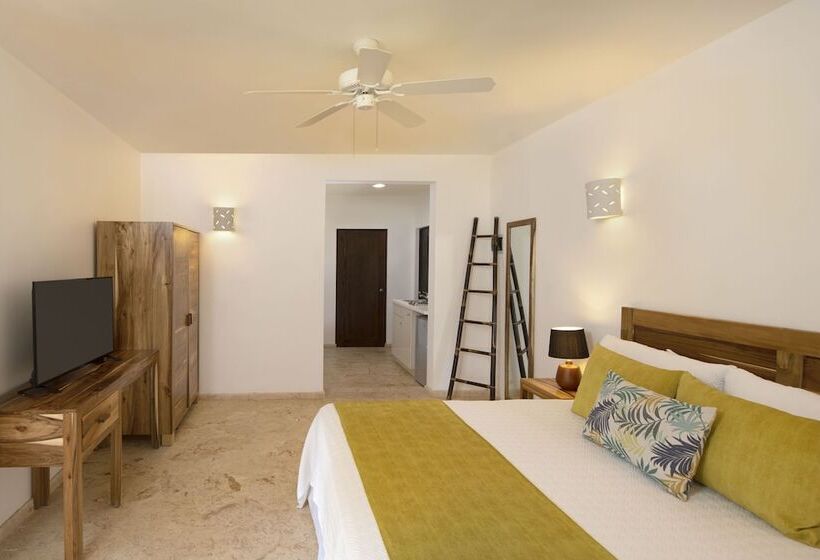 سوییت جونیور, Caserma La Romana Bayahibe