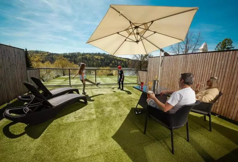 Quarto Familiar, Kras