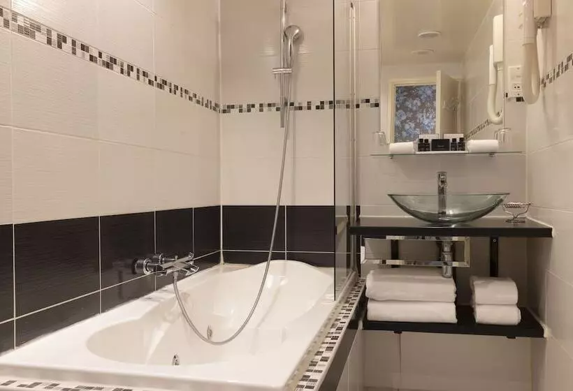 سوییت, Relais Hôtel Du Vieux Paris