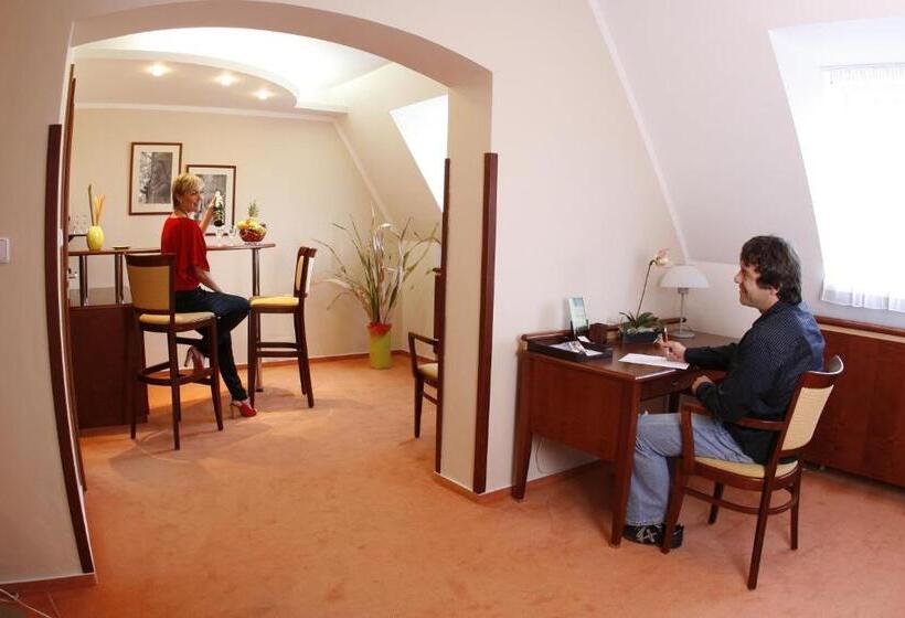 سوئیت کلاسیک, Wellness Hotel Diana