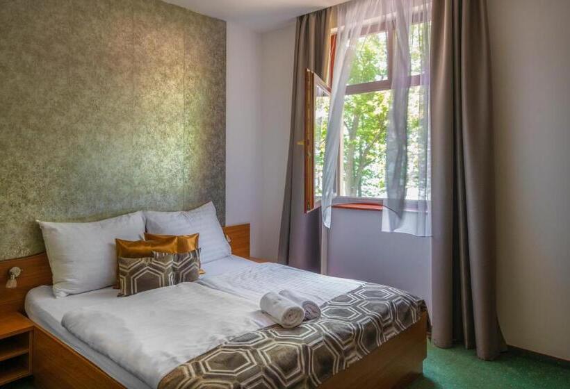 标准间带湖景, Anna Villa