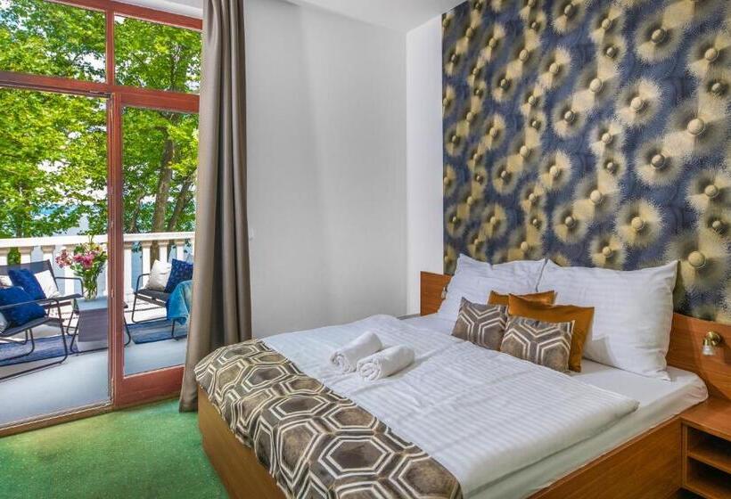 标准间带阳台, Anna Villa