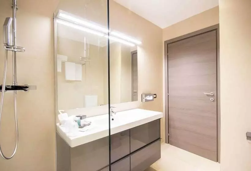 Sviitti, Best Western Modena District