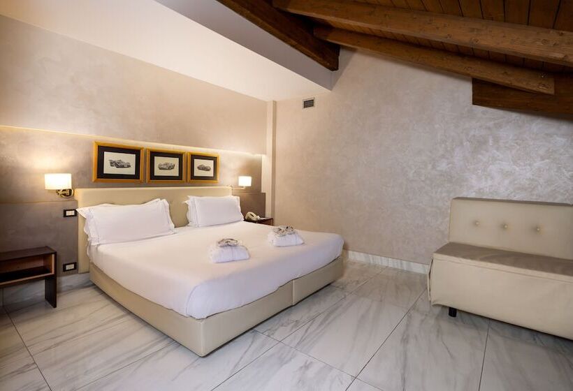 Полулюкс, Best Western  Modena District