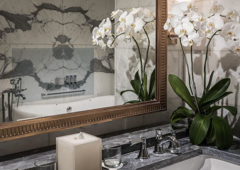 デラックススイート, Four Seasons Hotel Jakarta