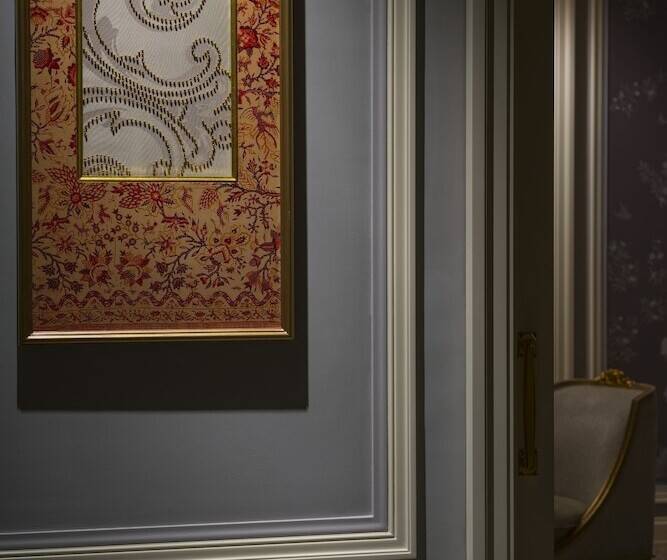 디럭스 스위트, Four Seasons Hotel Jakarta