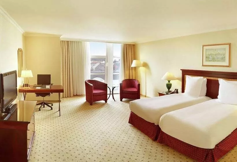اتاق لوکس, Hilton Antwerp Old Town