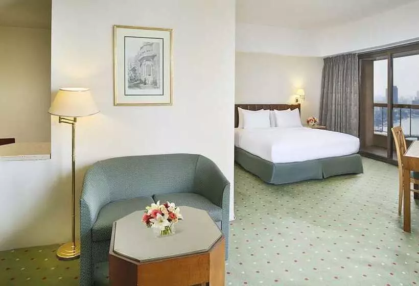سوئیت با تخت بزرگ, Hilton Antwerp Old Town