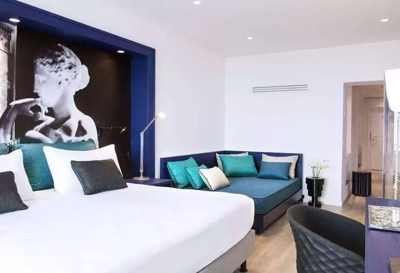 اتاق اجرایی با تخت بزرگ, Hilton Antwerp Old Town