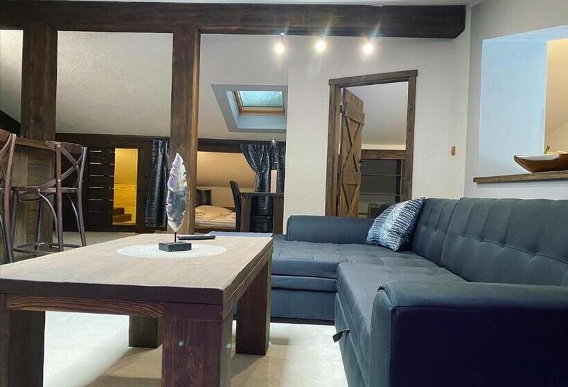 带1个卧室的公寓, Lesana