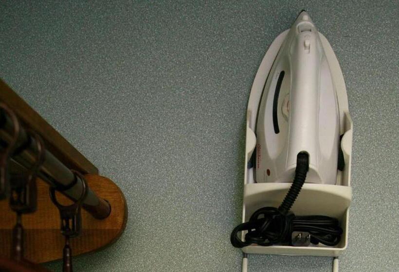 디럭스 룸, Magnuson Grand Harrisburg