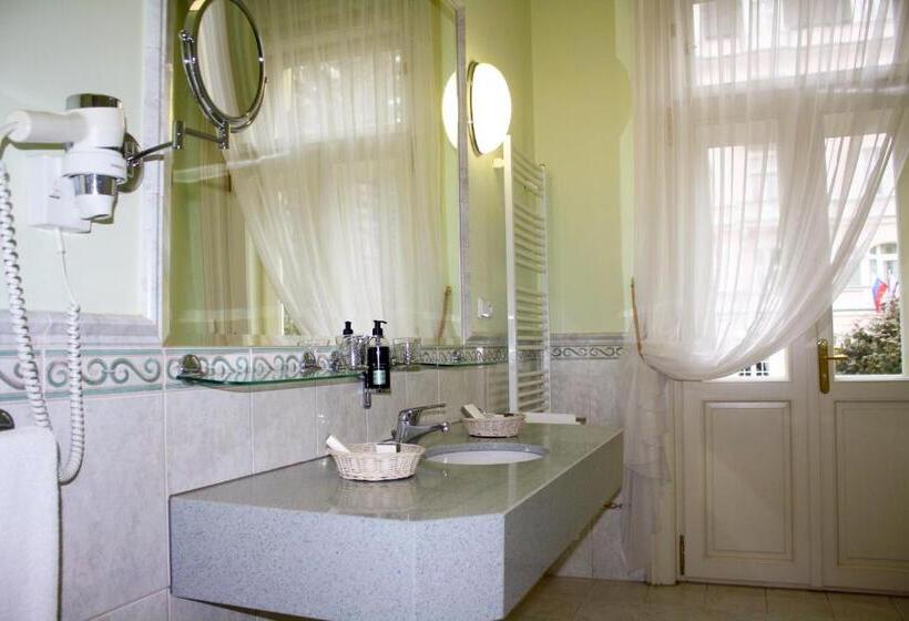 스탠다드 룸, Mignon