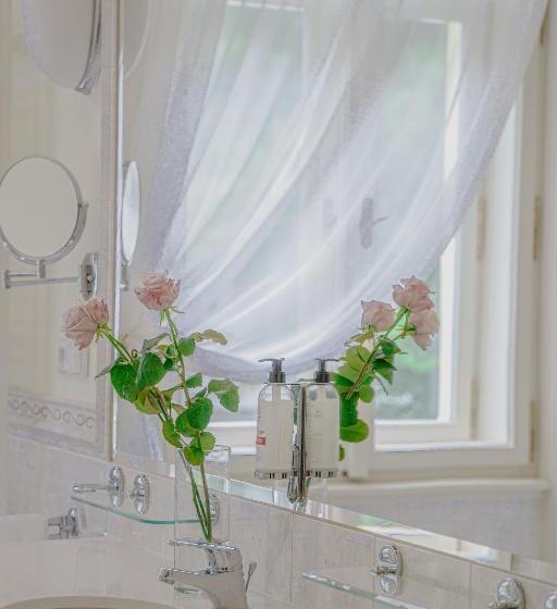 디럭스 스위트, Mignon