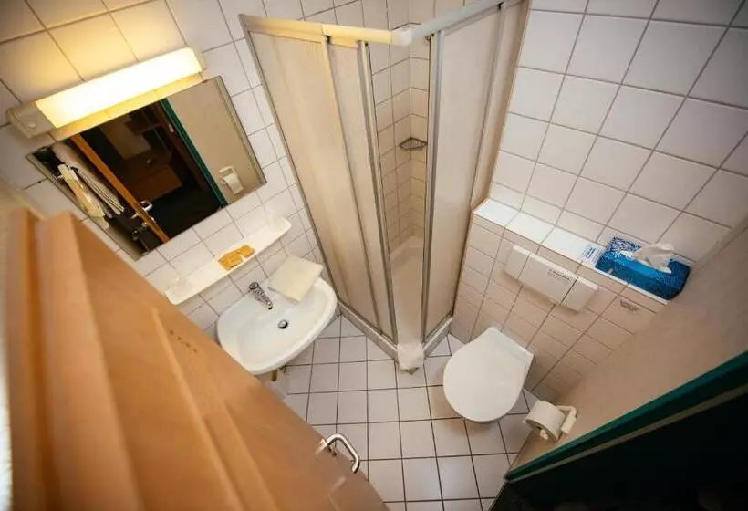 Standard-huone, Residenz