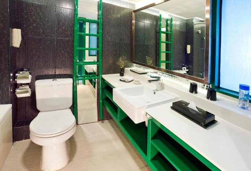 اتاق استاندارد با چشمانداز دریا, Riviera Macau