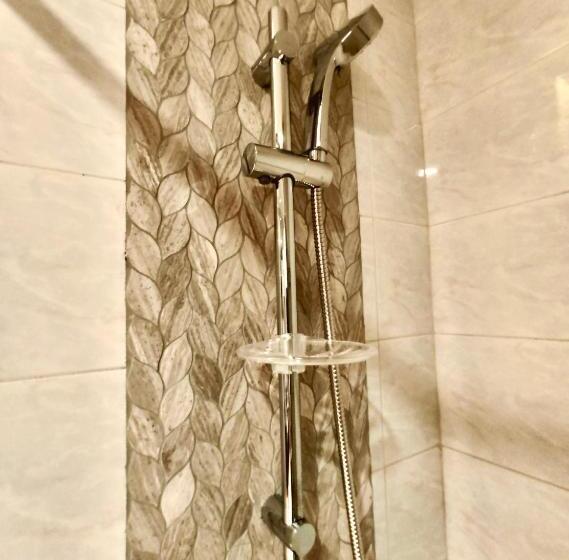 اتاق کلاسیک سه تخته, Riviera Macau