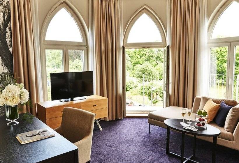 小型套房, Steigenberger Hotel Bad Homburg