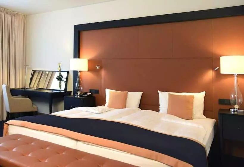 スーペリアールーム, Steigenberger Hotel Bad Homburg