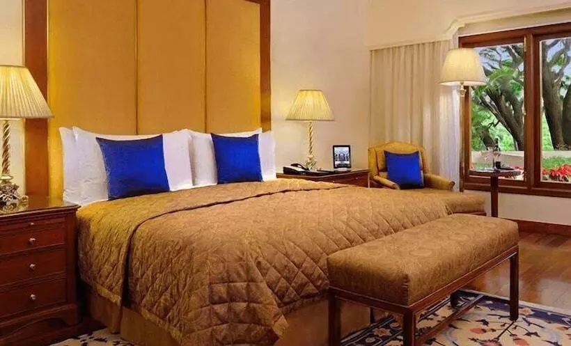 سوییت لوکس, The Oberoi Bengaluru