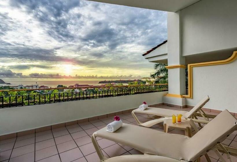 로얄 스위트, Park Royal Beach Huatulco All Inclusive