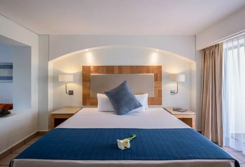 Royal-sviitti, Park Royal Beach Huatulco All Inclusive