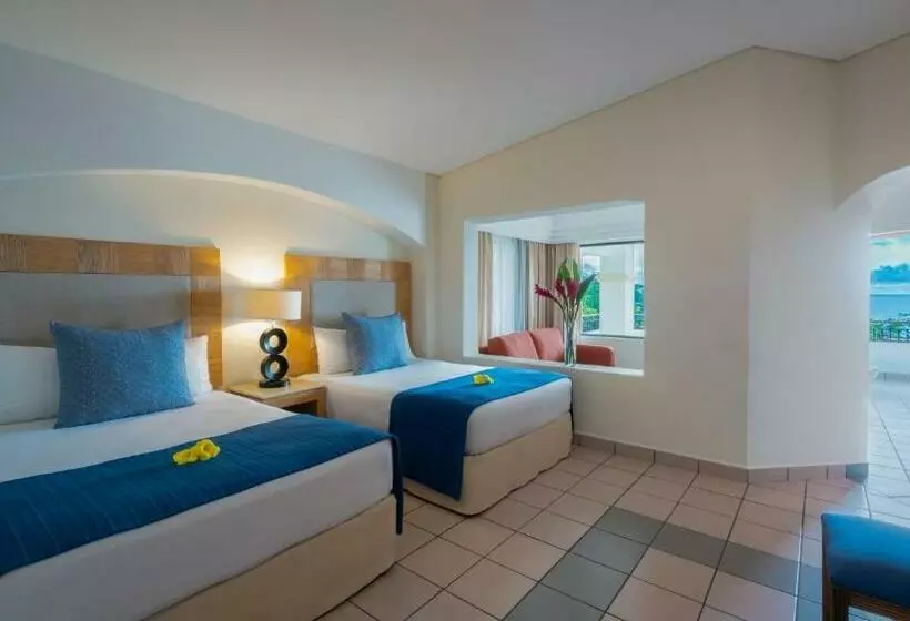 Premium Neljän Hengen Huone, Park Royal Beach Huatulco All Inclusive