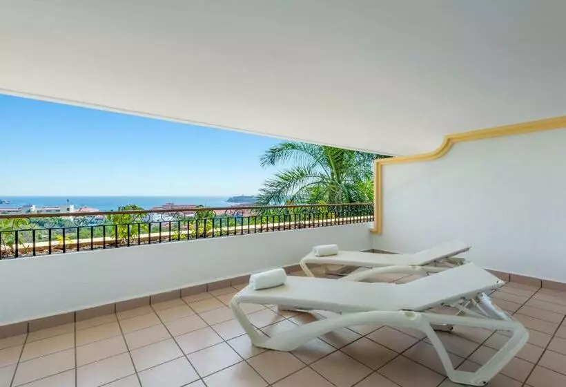 Premium Neljän Hengen Huone, Park Royal Beach Huatulco All Inclusive