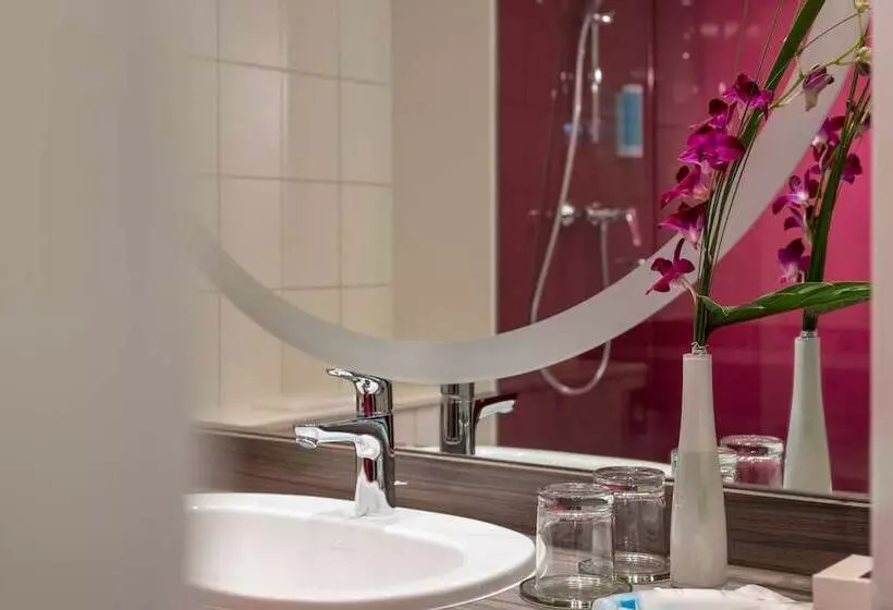 Standard Room, Dorint Kongresshotel Mannheim