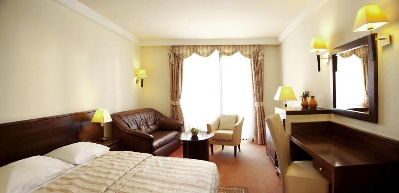 اتاق سوپریور با چشم‌انداز دریا, Family Hotel Pagus   All Inclusive