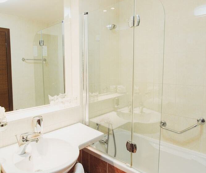 اتاق سوپریور با چشم‌انداز دریا و بالکن, Family Hotel Pagus   All Inclusive