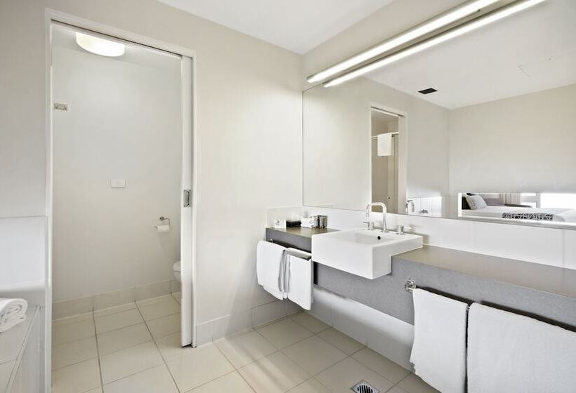 이그제큐티브 스위트, Bellevue On The Lakes