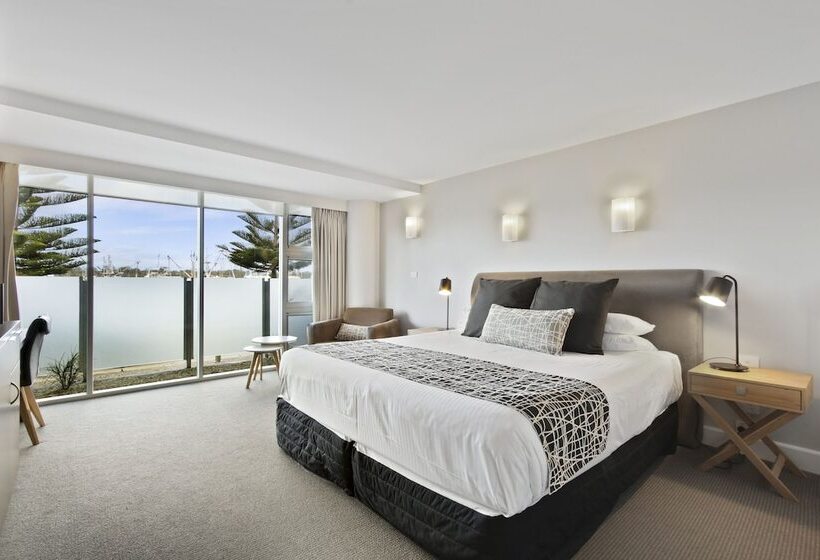 이그제큐티브 스위트, Bellevue On The Lakes