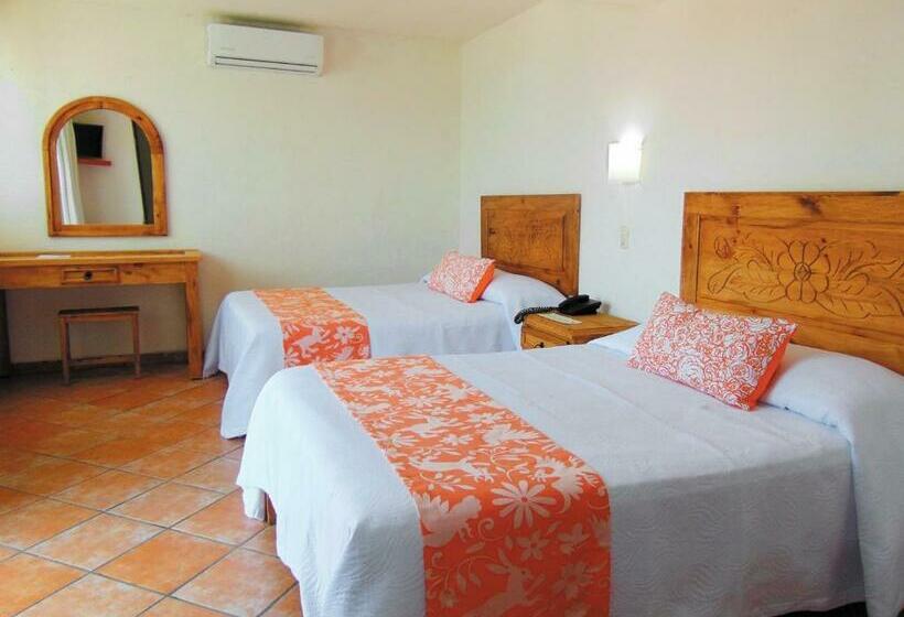 غرفه قياسيه سريرين مزدوجين, El Pescador