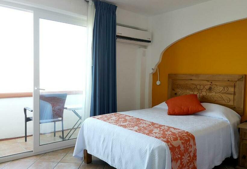 غرفه قياسيه سريرين مزدوجين, El Pescador