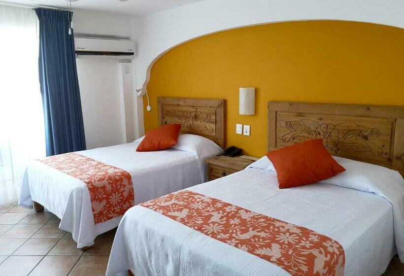 غرفه قياسيه سريرين مزدوجين, El Pescador