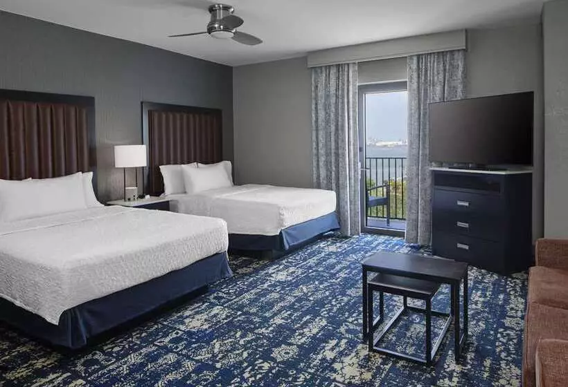 استودیوی استاندارد, Embassy Suites By Hilton Montreal Airport