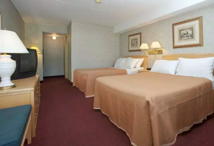 デラックスルーム, Howard Johnson By Wyndham Niagara Falls