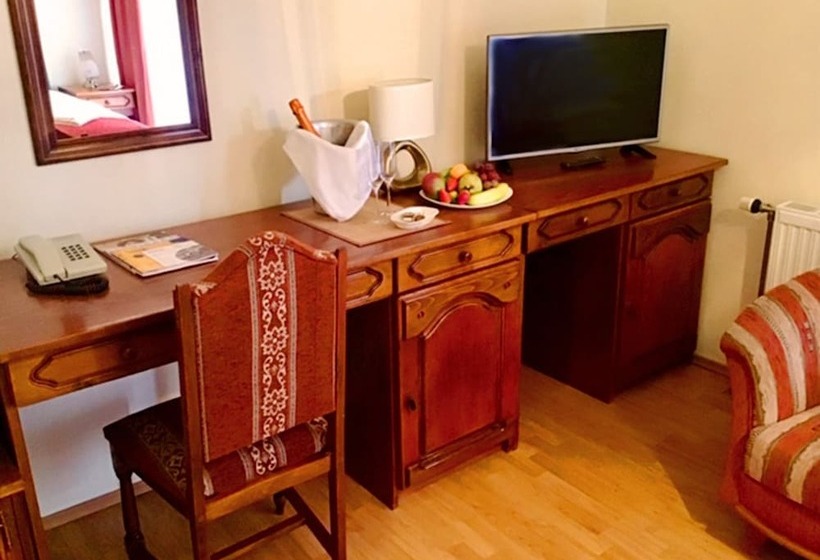 Quarto Quadruple Standard, Kentaur