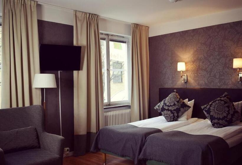 חדר אקונומי, L Arkad