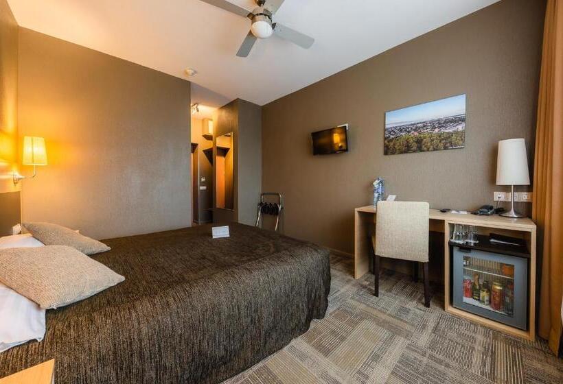 اتاق استاندارد, Liva