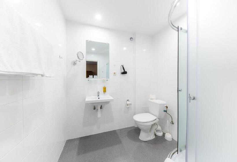 اتاق استاندارد, Liva